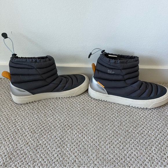 Oncept Lima Boots in Anthracite Gray - Picture 3 of 9